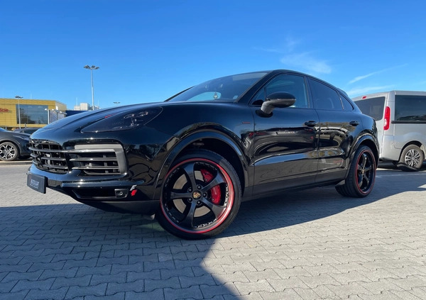 Porsche Cayenne cena 389000 przebieg: 19200, rok produkcji 2021 z Sławków małe 596